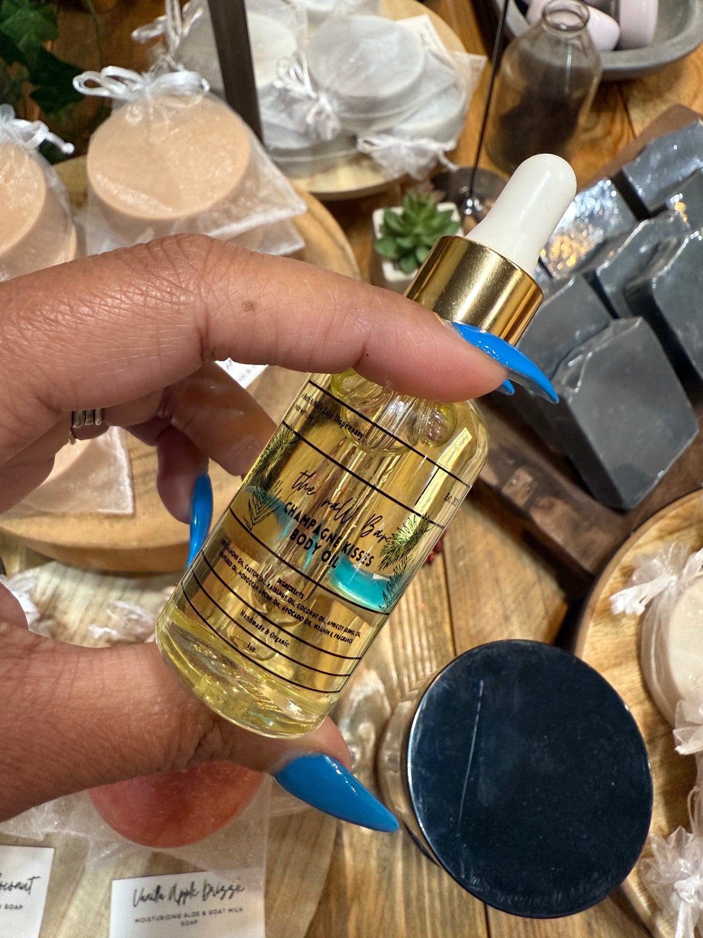 Body Oils (Champagne Kisses)